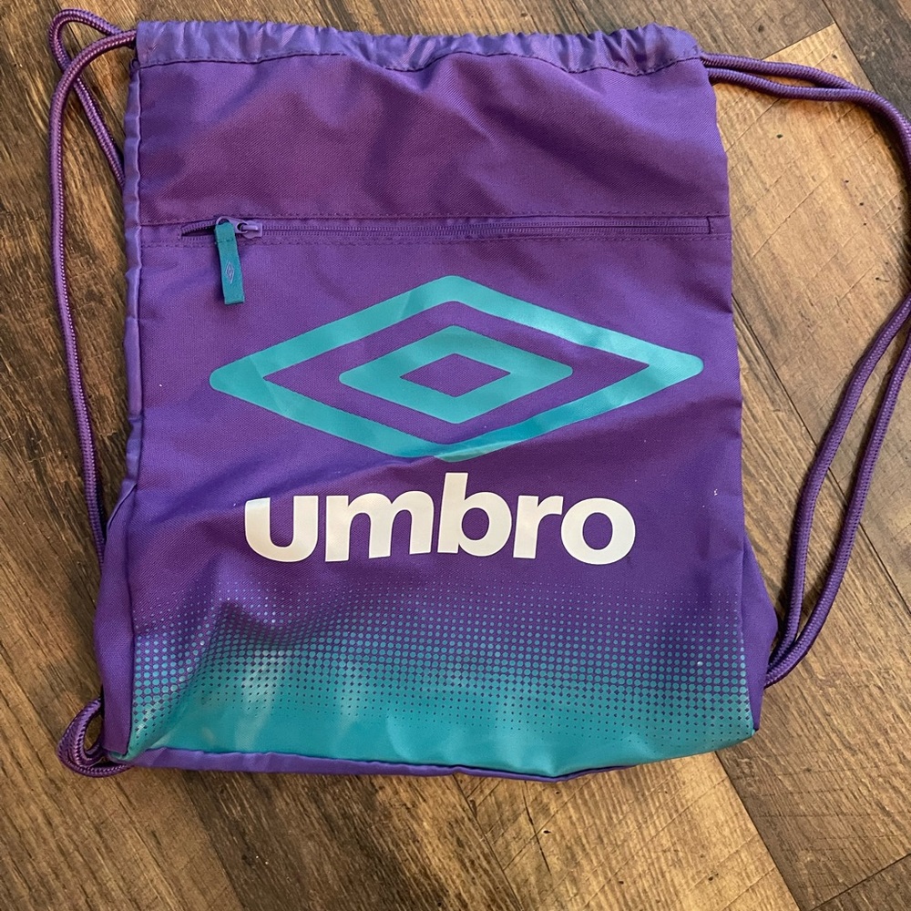Umbro drawstring bag. Purple/Teal.